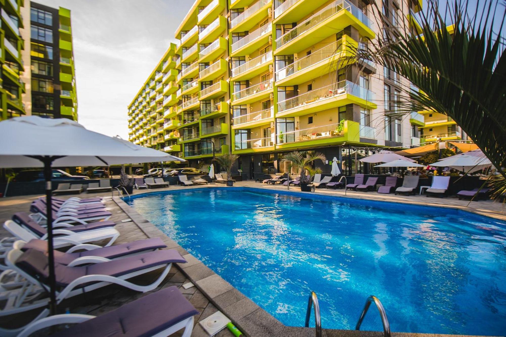Purple Onyx - Pool & Spa Beach Resort Navodari Exterior photo